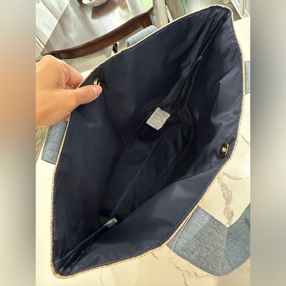 NWT Victoria’s Secret straw tote - Picture 5 of 9